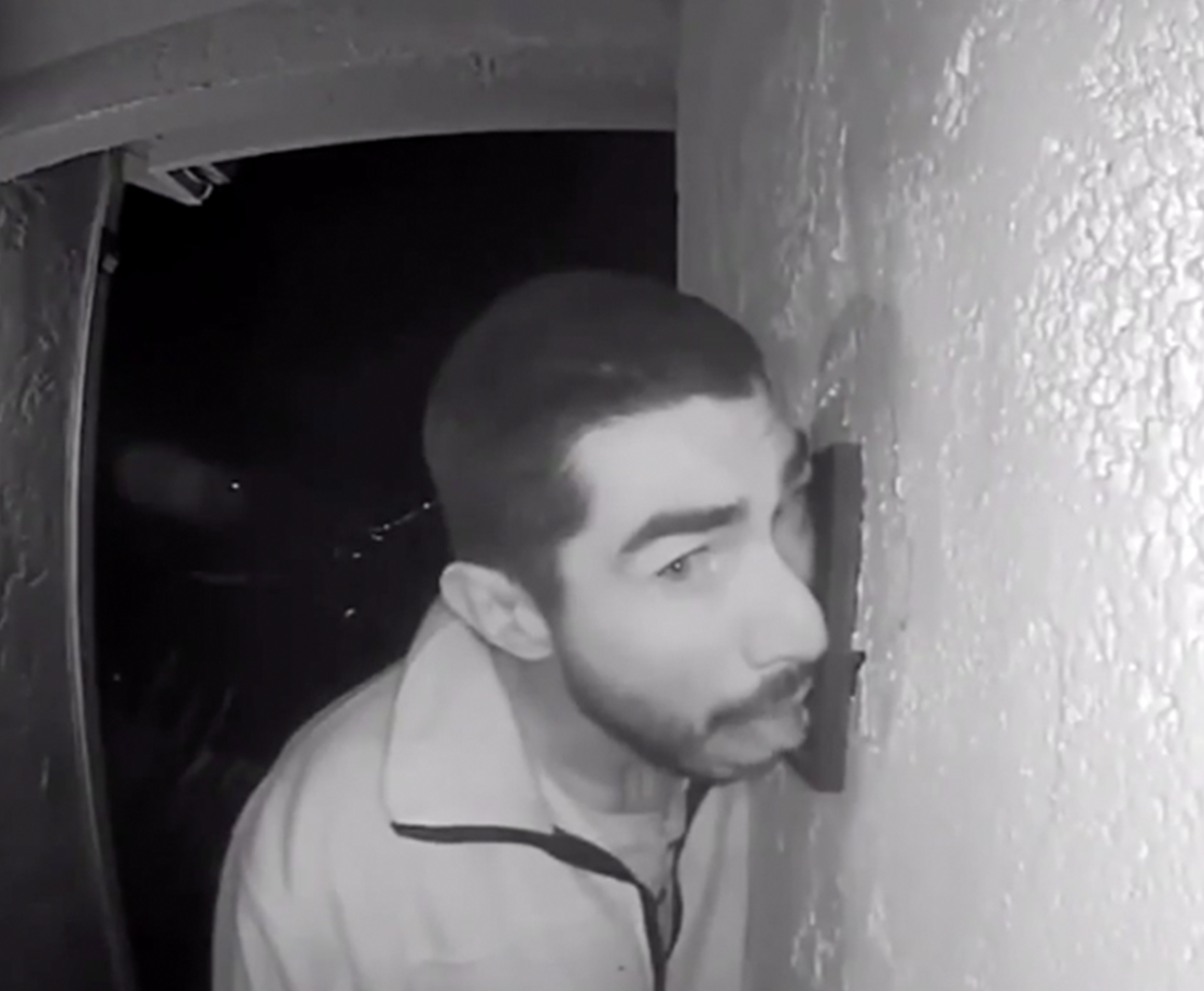 Police Are Looking for a Dude Who Licked a Stranger’s Doorbell for 3 Hours