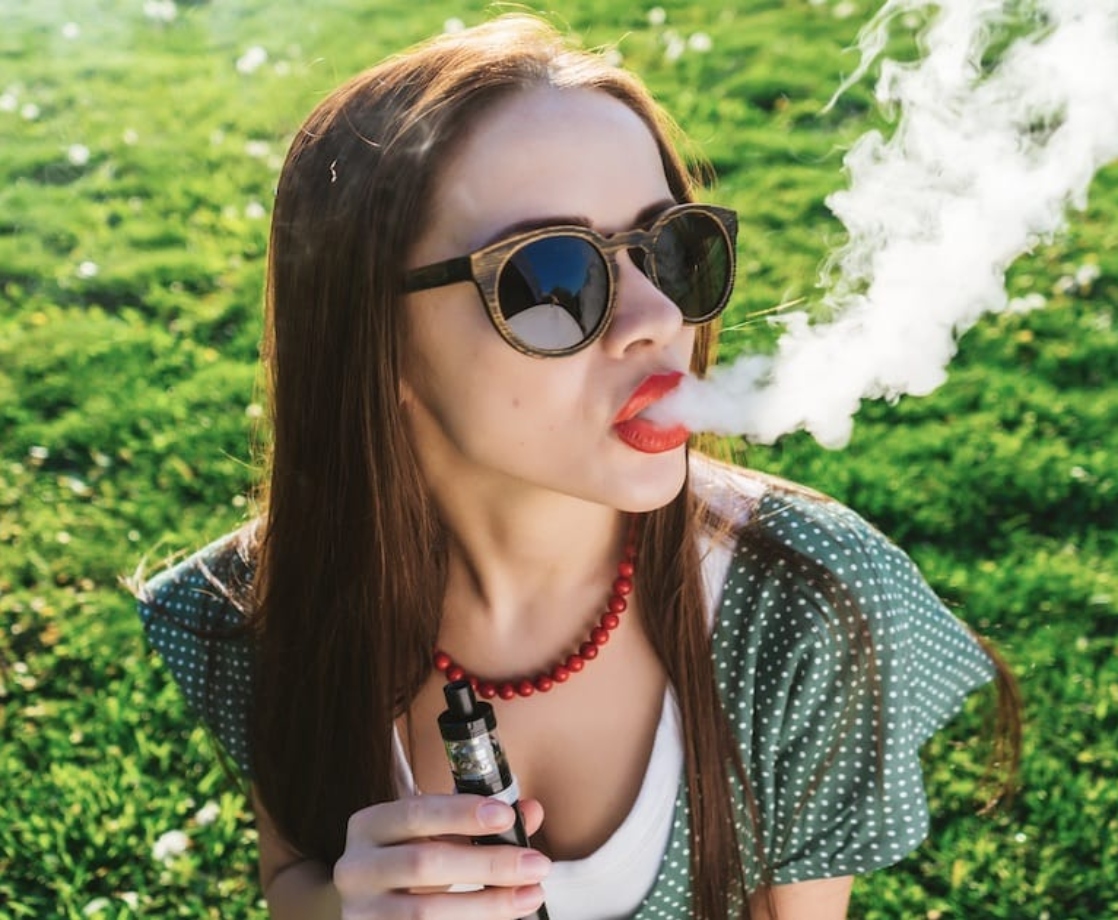 Ontario Law Now Prevents Pot Shops From Showing Vape Pens to Customers