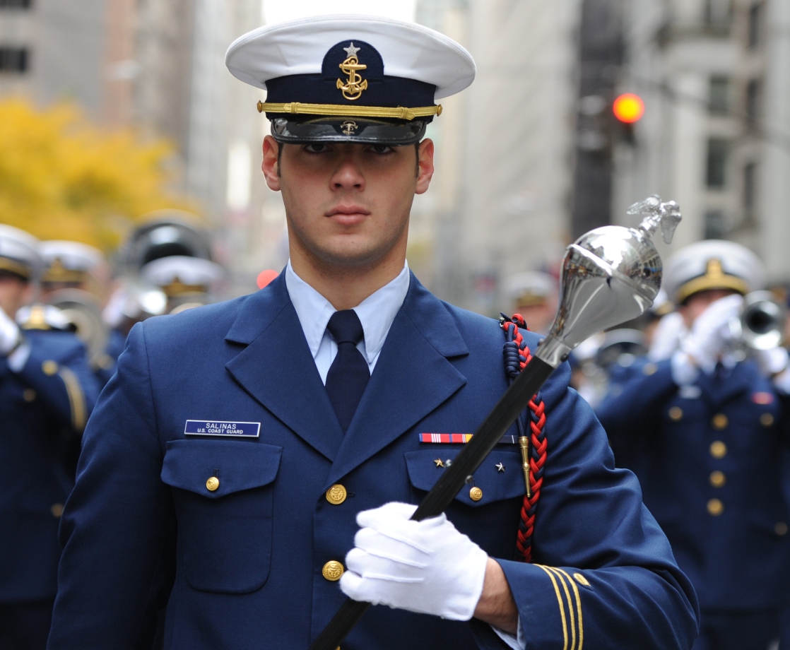 US Coast Guard Bans Active Duty Members From Any Interaction with Weed Industry