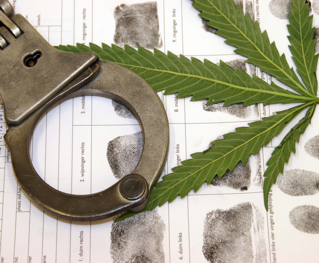 American Student Arrested for Bringing Medical Marijuana to Russia