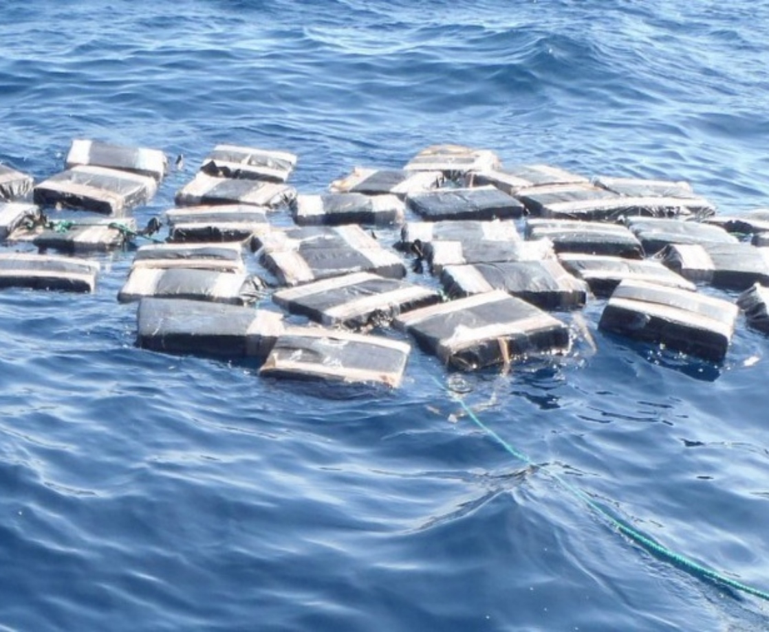 Floating Bales of Cocaine Saved These Shipwrecked Drug Smugglers