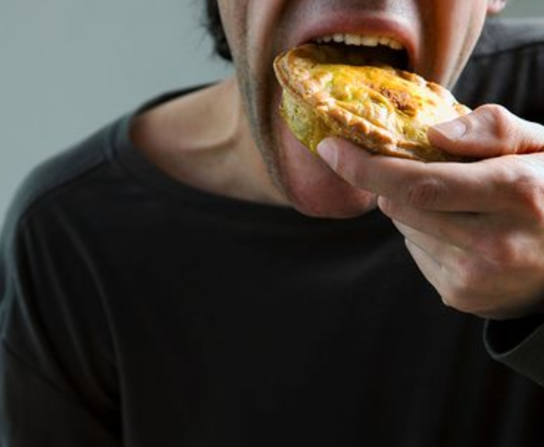 Sleep Deprivation Triggers the Munchies the Same Way Pot Does, Study Shows