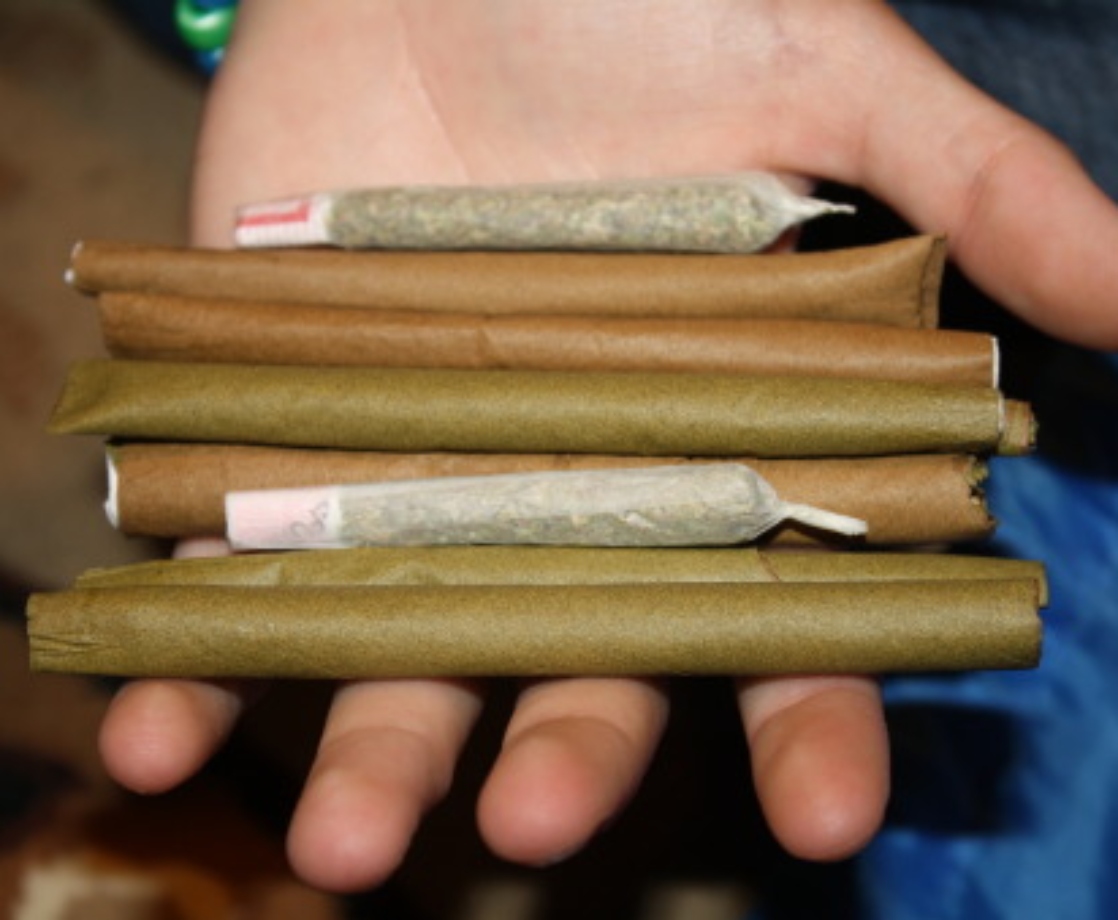Rolling Papers and Blunt Wraps Often Contain High Levels of Lead or Pesticides