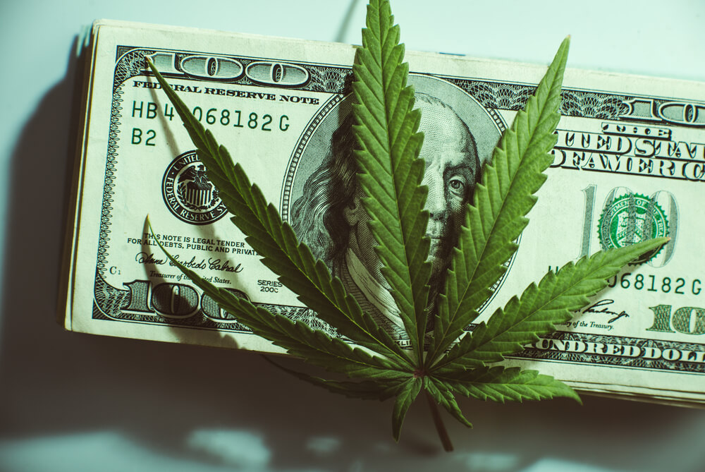 Illinois Continues to Make More Money From Weed Than Booze