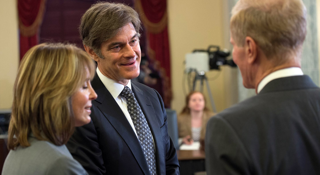 Dr. Oz Suddenly Backs Cannabis Reforms and Supports Biden’s Weed Pardons