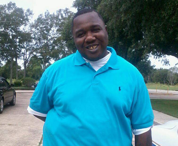 Alton Sterling Shot By Cops While Pinned to Ground