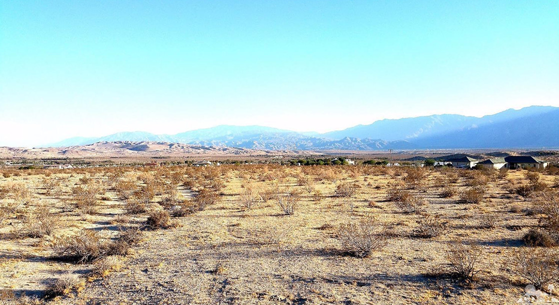California Desert Town Prepares for Recreational Cannabis Grows Despite Water Drought