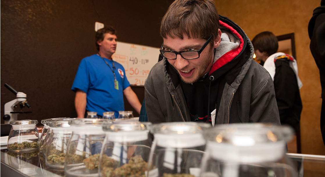 The Average Cannabis Consumer in Legal States Spends Over $100 Per Month on Pot, Study Finds