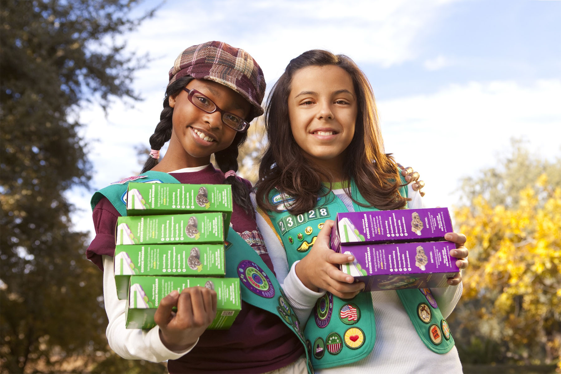 Video: Girl Scout Sets Up Outside of a Dispensary and Breaks Cookie Selling Record