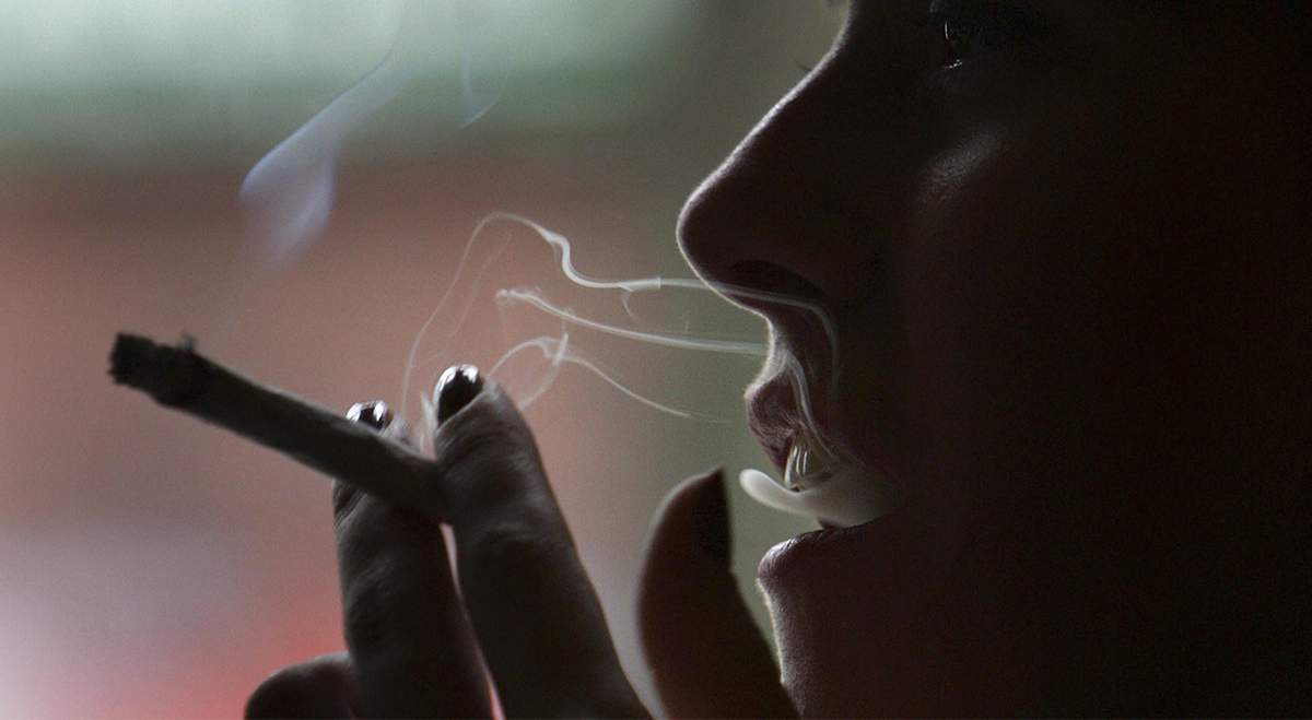 Can Moms-to-Be Smoke Pot or Not? New Data Acts As a Beacon of Hope