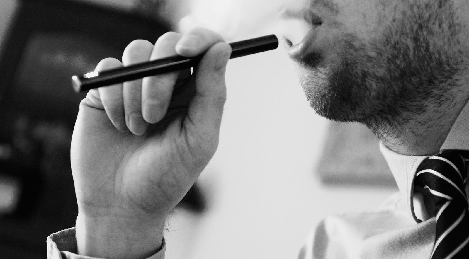 The Do’s and Don’ts of Using Weed at Work