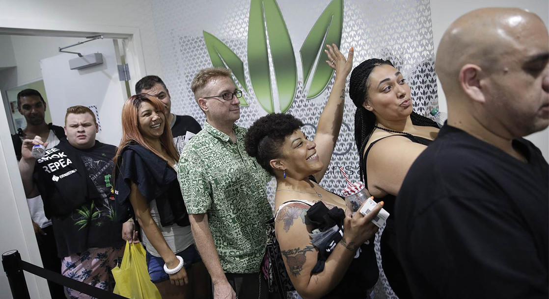 Nevada’s First Day of Retail Cannabis Sales Marked by Success, Long Lines and Widespread Excitement