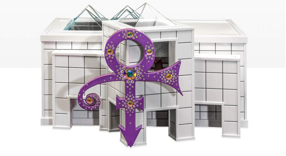 Prince’s Paisley Park Home Opens as Museum