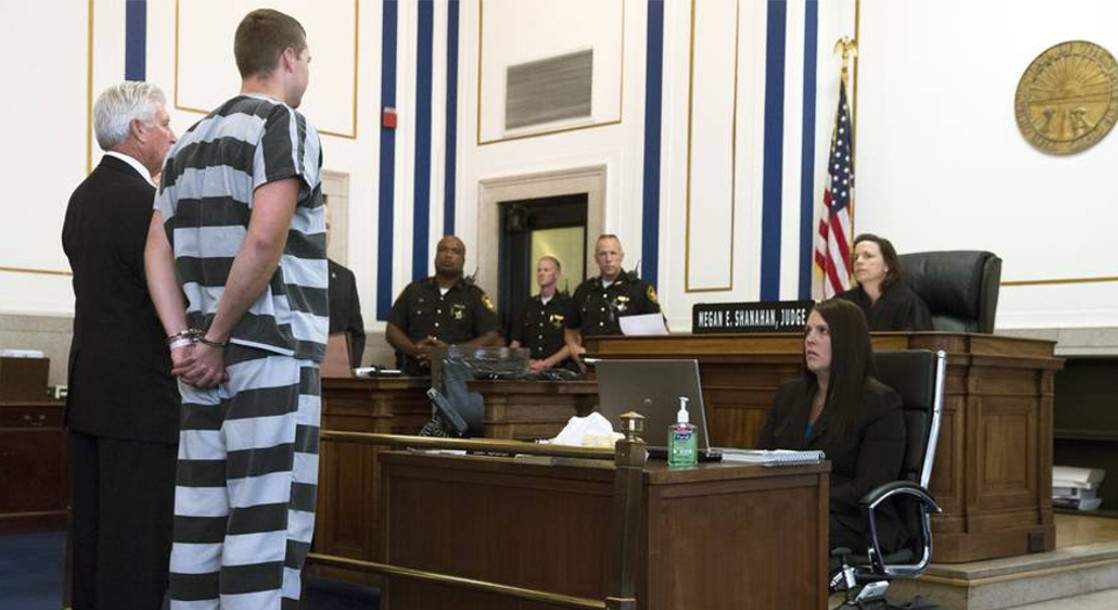 Trial for Ohio Cop Who Shot Sam DuBose Ends in Jury Deadlock