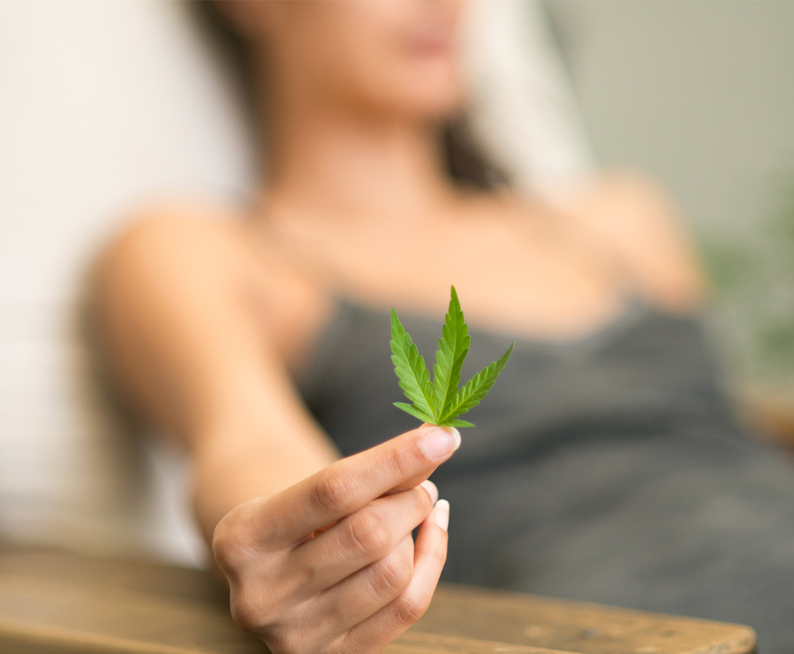 “Women and Weed” Survey Highlights That Female Cannabis Users Still Feel Stigmatized