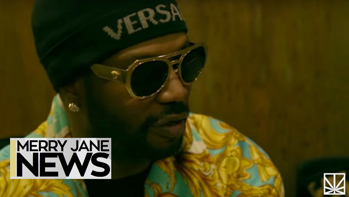 Juicy J Talks Belly, Weed, & Rubba Band Business | MERRY JANE News